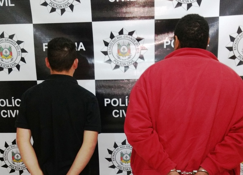 Dupla é presa por tráfico de drogas em Sobradinho Polícia Civil RS